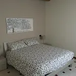 Via Garibaldi 3* 로니고