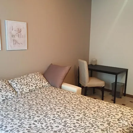 Oda ve Kahvaltı Via Garibaldi 3*